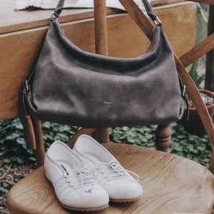 Stand Oil Tie Maryjane Sneakers – Phong cách nữ tính pha cá tính cho nàng hiện đại